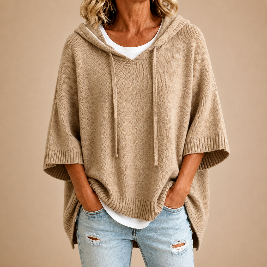Poncho de Punto con Capucha en Caqui